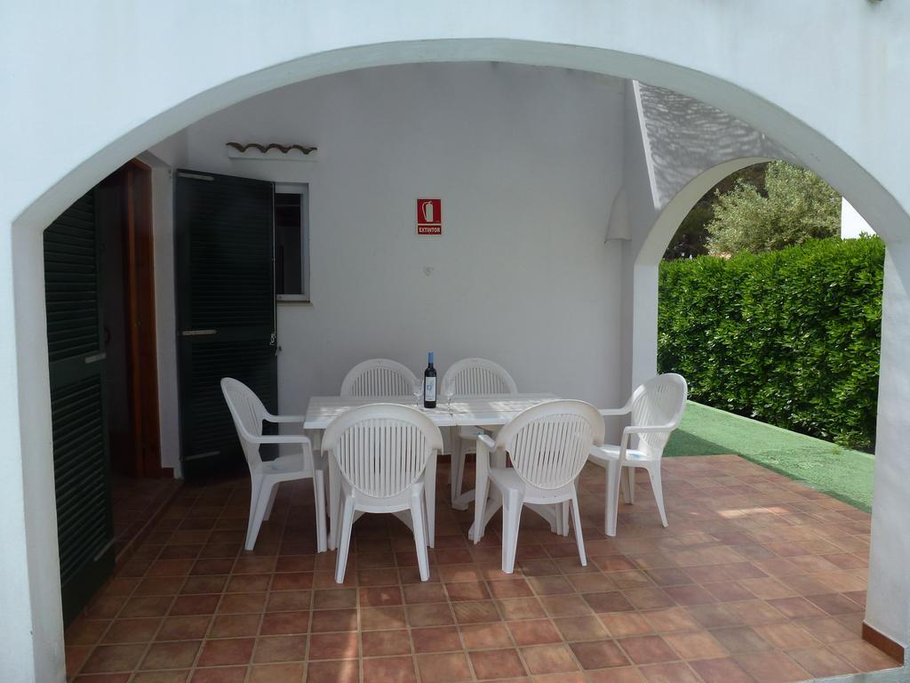 Villa Gaya Cala Blanca  Exteriör bild
