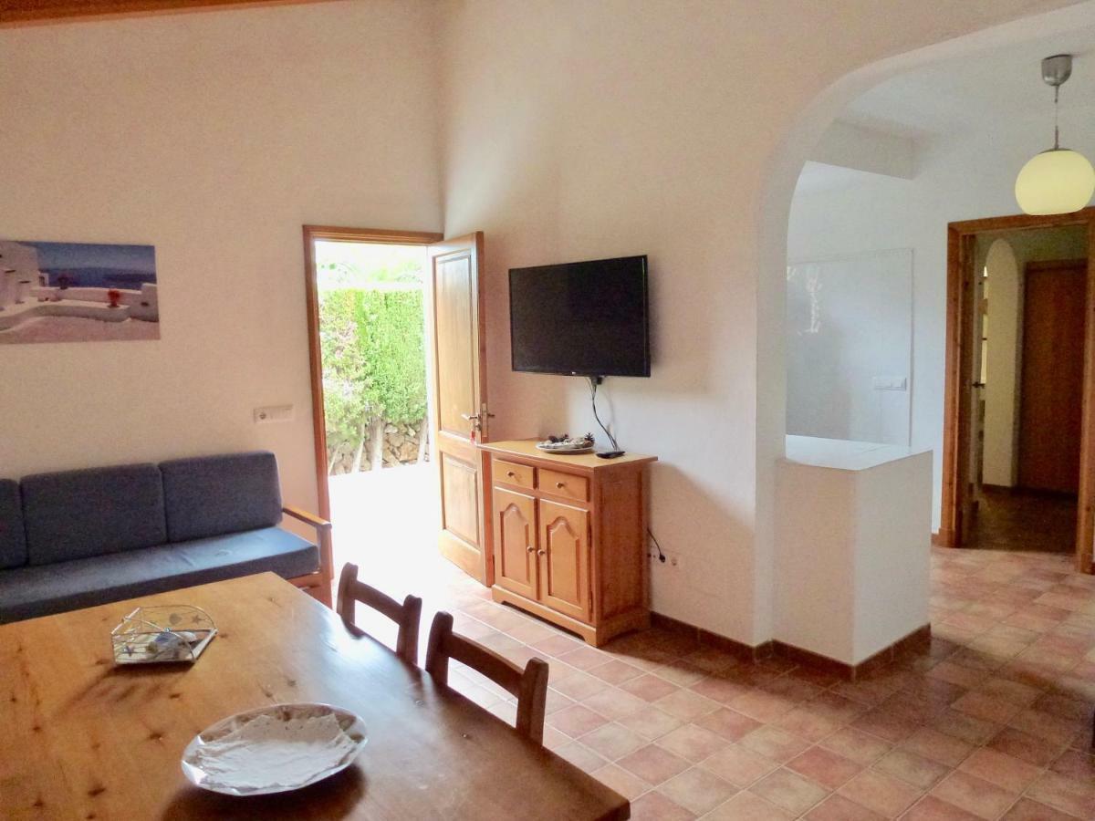Villa Gaya Cala Blanca  Exteriör bild