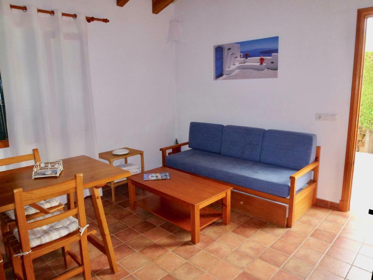 Villa Gaya Cala Blanca  Exteriör bild